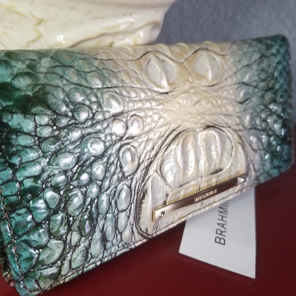Brahmin Komodo Melbourne Ady Wallet NWT - Picture 2 of 13